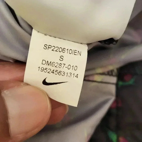 NIKE Icon Clash Oversized Mid-Rise Rosebud Gorpcore Style Joggers(S) - Picture 12 of 12